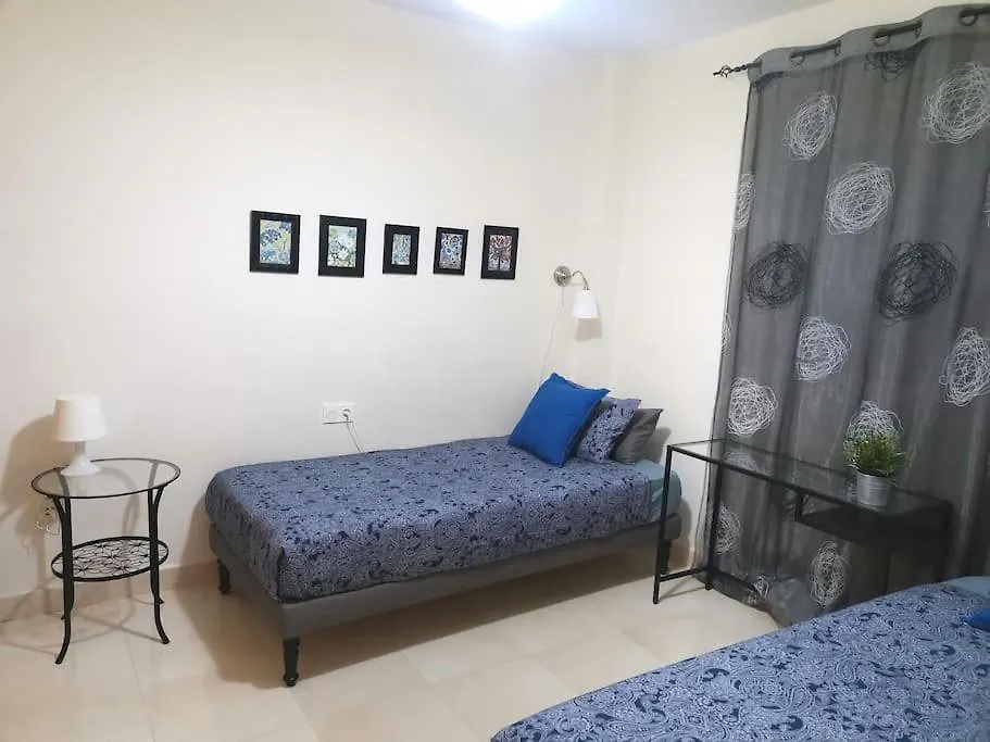 Luminoso Atico Cerca De La Playa Con Piscina Y Garaje Apartment Nerja